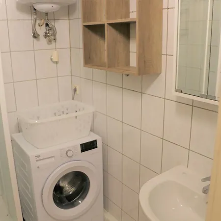 Monteurunterkunft Graz-lend *